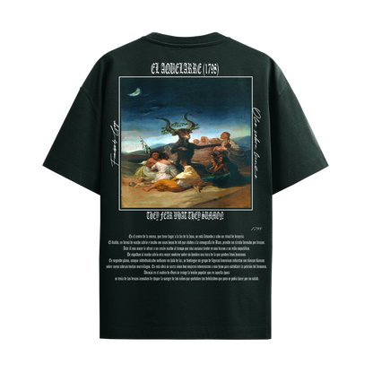 Camiseta Oversize Verde "AQUELARRE"