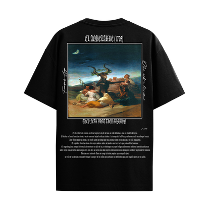 Camiseta Oversize Negro "AQUELARRE"