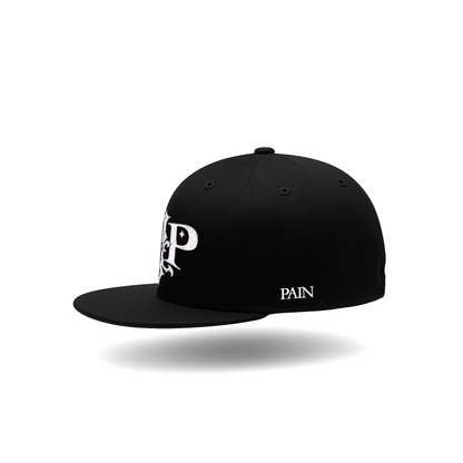 GORRA PLANA NEGRO BORDADO TIPOGRAFIA "DP"